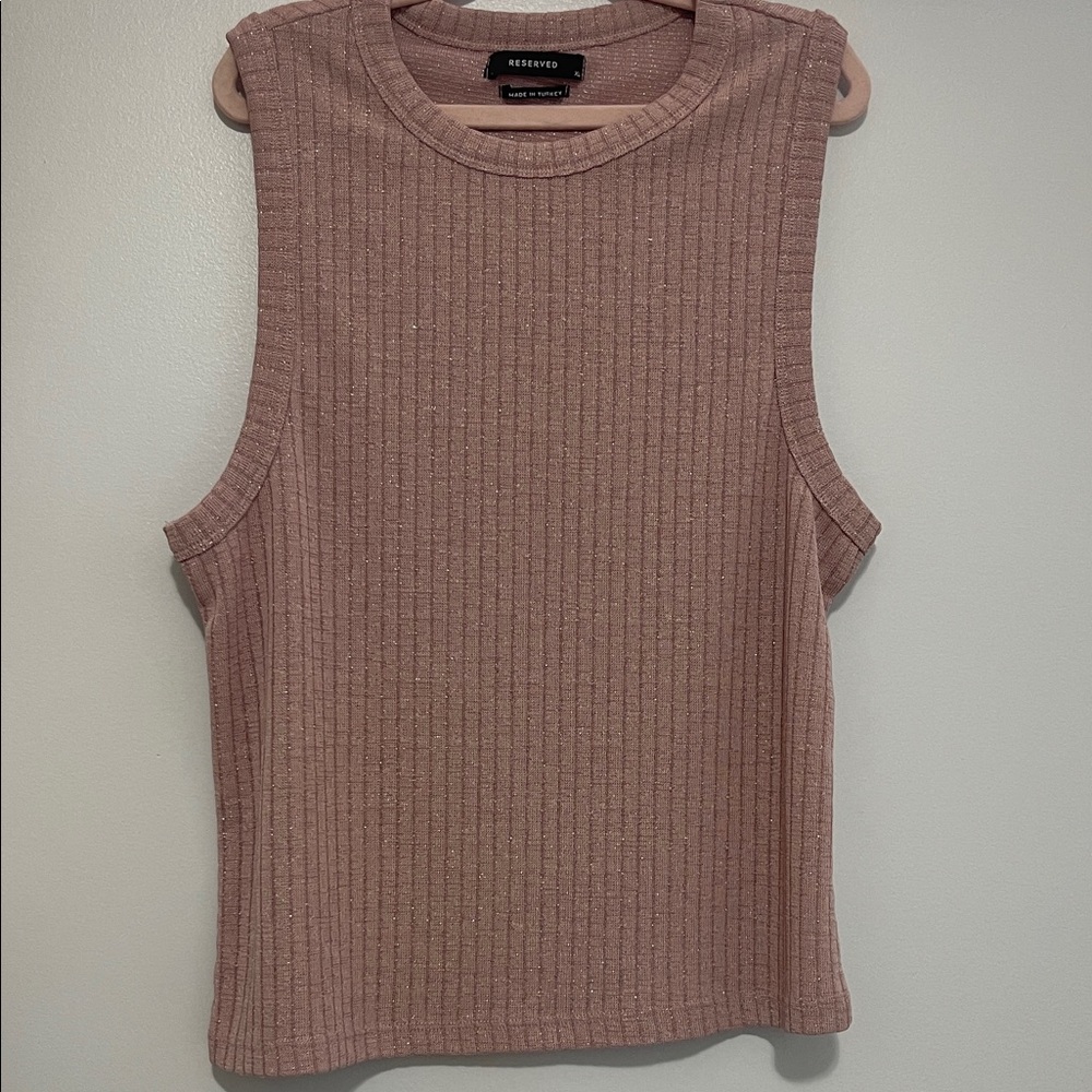 Reserved Mauve Ribbed Muscle Tee